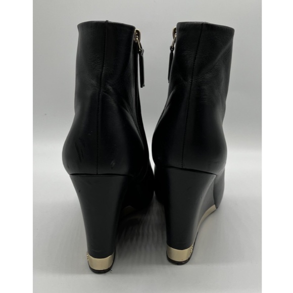 Chanel Black Leather Ankle Wedge Bootie w/ Gold-Tone Bottom + CC Logo sz 40 - Picture 5 of 10
